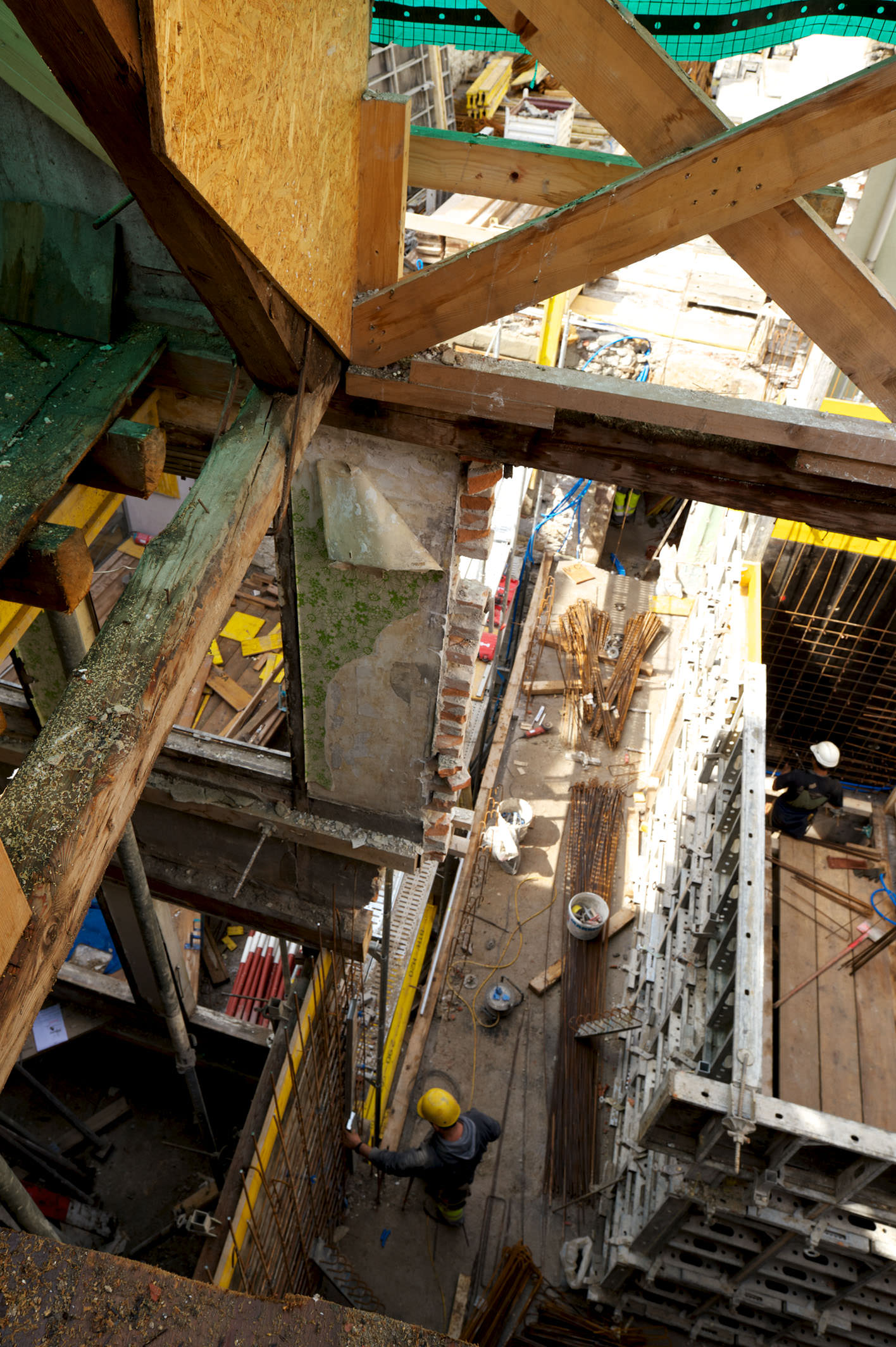 E10303  |  MplusV  |  Chantier Rue St. Francois, Lausanne